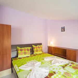 Peter Pan House 3* Sofia