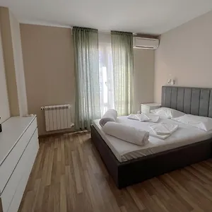 Daire Lubata 5 - 2 Bedrooms Sofya
