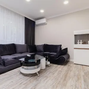 Daire Gorgeous 2-bedroom Filibe